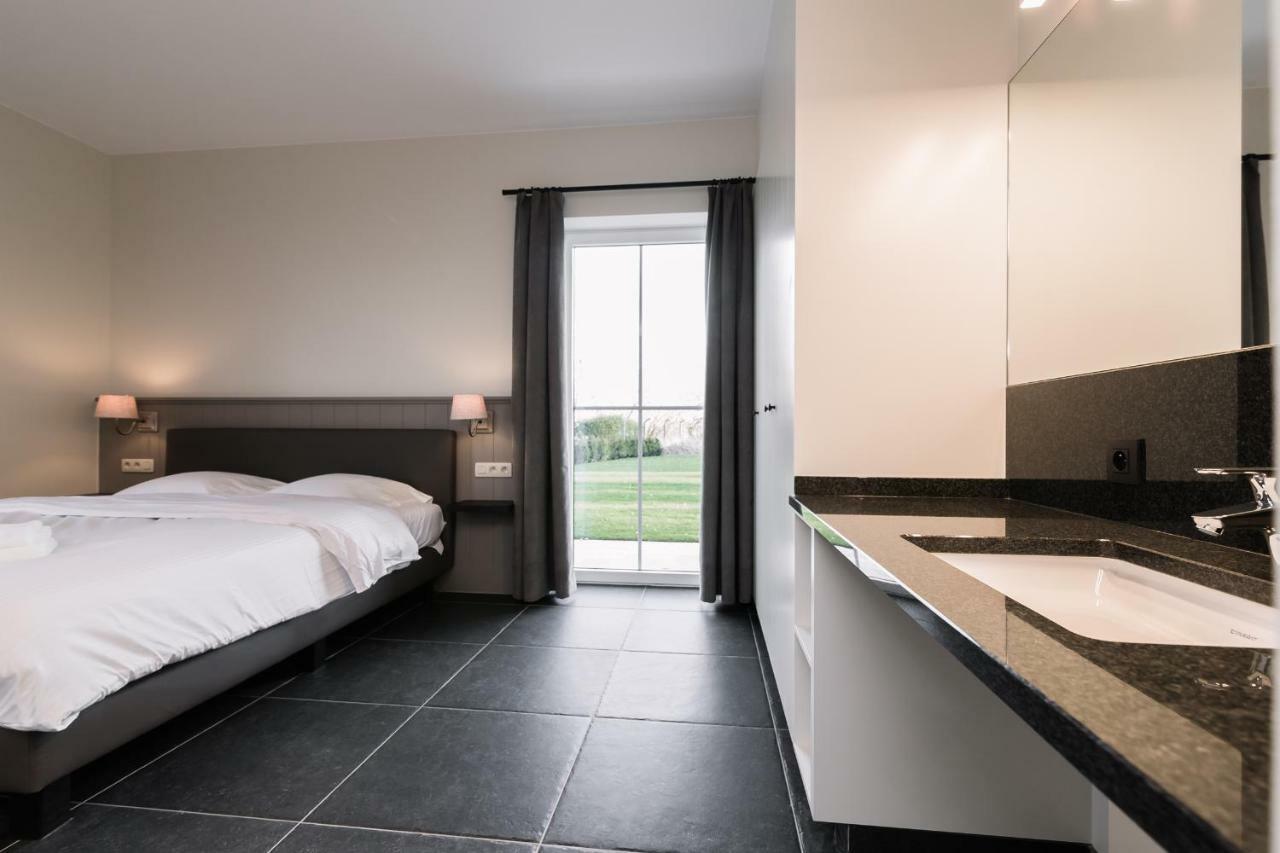 Duins Genot 5 Star Holiday Homes 30P & 40P - Indoorpool & Wellness Яббеке Экстерьер фото